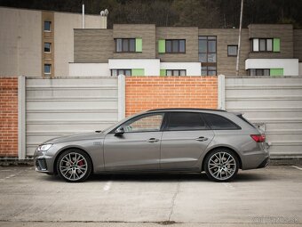 Audi A4 Avant Quattro 3.0TDI 170kW AT8 Quattro S-Line - 2