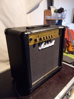 Kombo Marshall MG15G - 2
