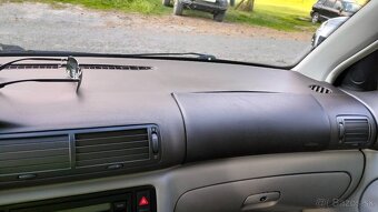 Volkswagen Passat - 2