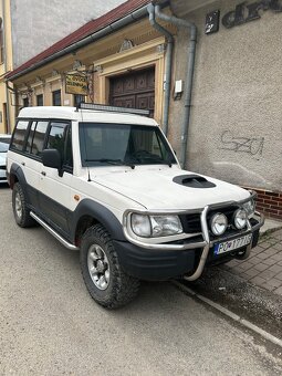 Hyundai Galloper - 2