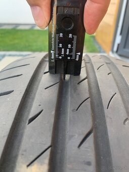 Predam letne pneu NEXEN 215/55 R16 - 2