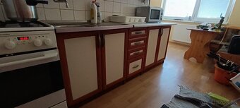 Kuchynská linka - 2