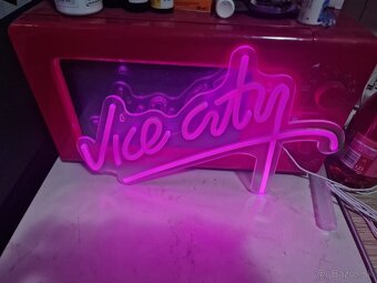 Playstation Vice city Neon - 2