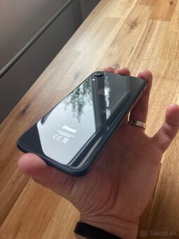 iPhone Xr Black, 128GB, 93% - 2