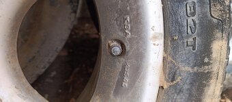 3 x hliníkové disky s 80% pneu 185/60 r 14 - 2