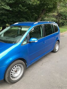 Volkswagen Touran - 2
