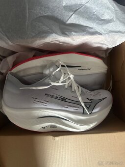 Mizuno Wave Rebellion Pro 2 - 2