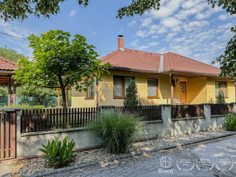 BOSEN | Novostavba s peknou terasou a záhradou, 673m2 - 2