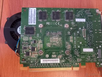 nVidia QUADRO 2000 - 2