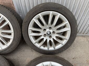 17" Elektrony SKODA 5x112 so zimnymi pneu 205/50 R17 - 2