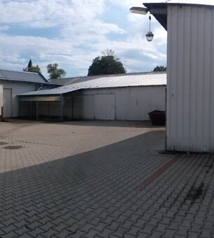 Skladové priestory, 10 km od Trenčína - 2