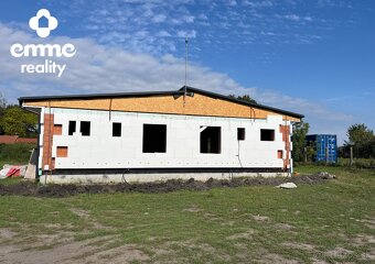 emme reality | Moderný dvojdom na predaj v obci Okoč - 2