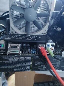 MSI Z390-A PRO LGA1151+ (možné aj s i5-9600k) - 2