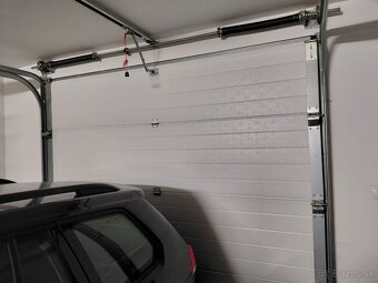 Garážová brána - 2