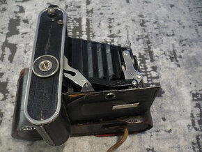 Predám zberateľský foťák - 2