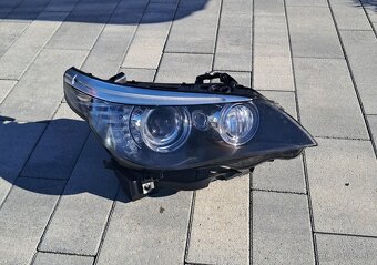 Pravý prený svetlomet BMW E60/61 - 2