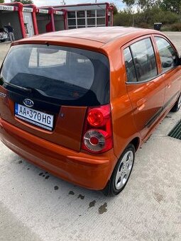 KIA Picanto 1.0 – nízky nájazd - 2