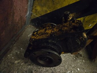 LKT 81 Turbo kardanový domec - 2