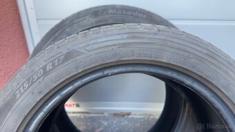 215/50 R17 - 2
