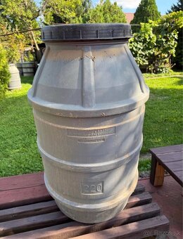 Plastove sudy 200l - 2