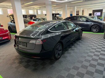 Tesla Model 3 Standard Range 2020 – Šoko - 2