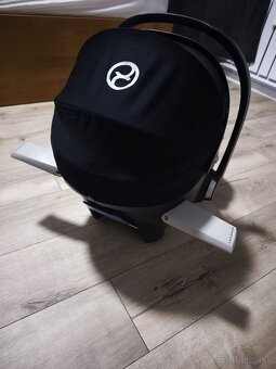 Autosedačka / vajíčko Cybex - 2