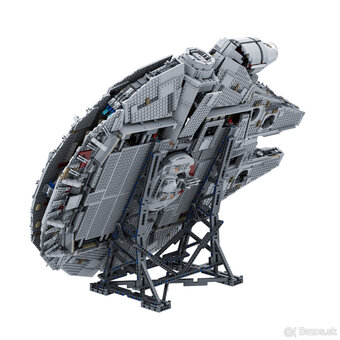 Stavebnica Millenium Falcon - 2