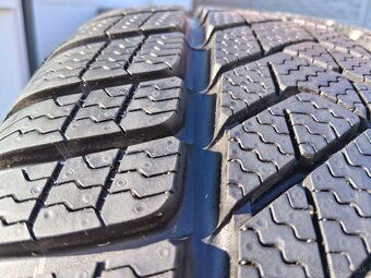 245/45 r19 zimne pneumatiky - 2