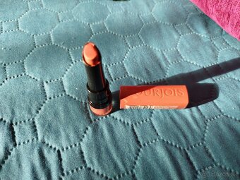 YSL,Mac,L'oreal,catrice,Nyx - 2