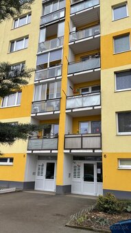 NA PREDAJ: 3i BYT PO REKONŠTRUKCII S BALKÓNOM, BREZNO MPČĽ - 2