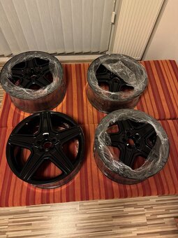 Originál AMG 21" disky - 2