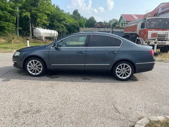 Wolksvagen passat sedan b6 2010 - 2