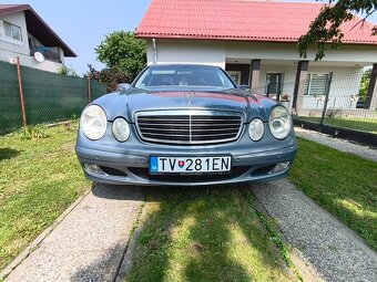 Mercedes Benz w211 - 2