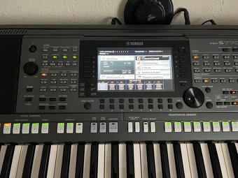 Yamaha Psr s770 a Yamaha psr s950 - 2