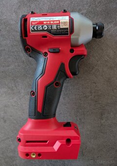Milwaukee M18 BLIDR aku rázový uťahovák - 2