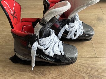 🏒 Korčule Bauer Vapor X5 Pro Senior + Power Fly-Ti nože - 2