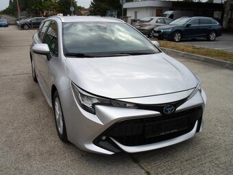 Toyota Corolla Combi TS 1.8 Hybrid e-CVT Comfort - 2