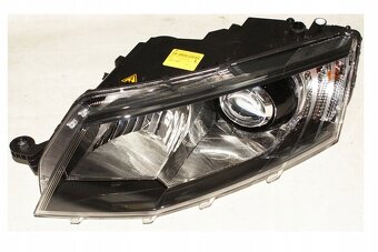 OCTAVIA 3 PREDNÝ ĽAVÝ NOVÝ XENÓN, PRED FL, ORIGINAL DIEL - 2