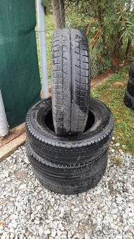 215/75r16c 116/114n zimne - 2