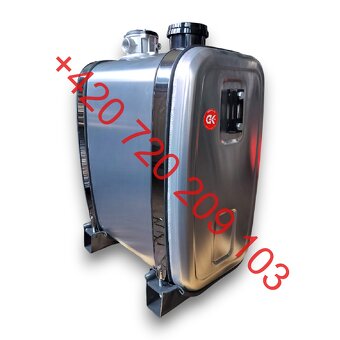 Hydraulická nádrž za kabinu, hliník – víčko, filtr, držáky - 2