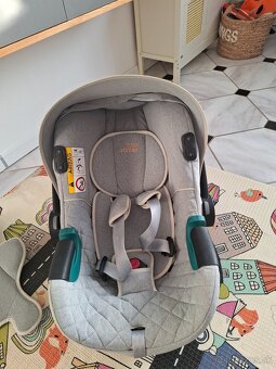 Vajičko Britax römer baby safe 3 isense - 2