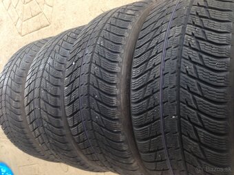 Predám zimné 275/40 r21 - 2