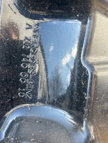 kufrove dvere mercedes e    a2127400010 - 2