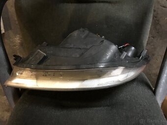 Škoda Roomster pravý svetlomet - 2