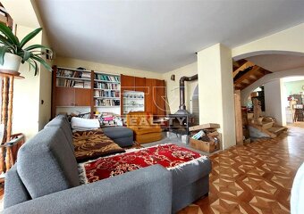 Na predaj 5 izbový rodinný dom 200 m2 Horné Otrokovce - 2