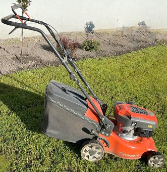 Benzínová kosačka HUSQVARNA LC 140SP - 2
