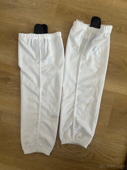 Bauer navleky na chranice noh - 2