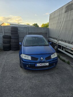 Renault Megan - 2