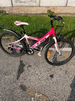Detský bicykel. - 2