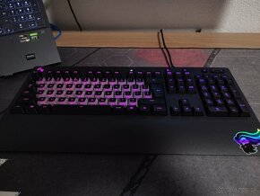 CUSTOM herná klávesnica Logitech - 2